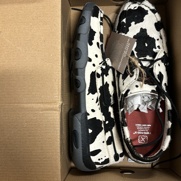 Twisted X Women's Hair On Hide - Picture 3 of 3